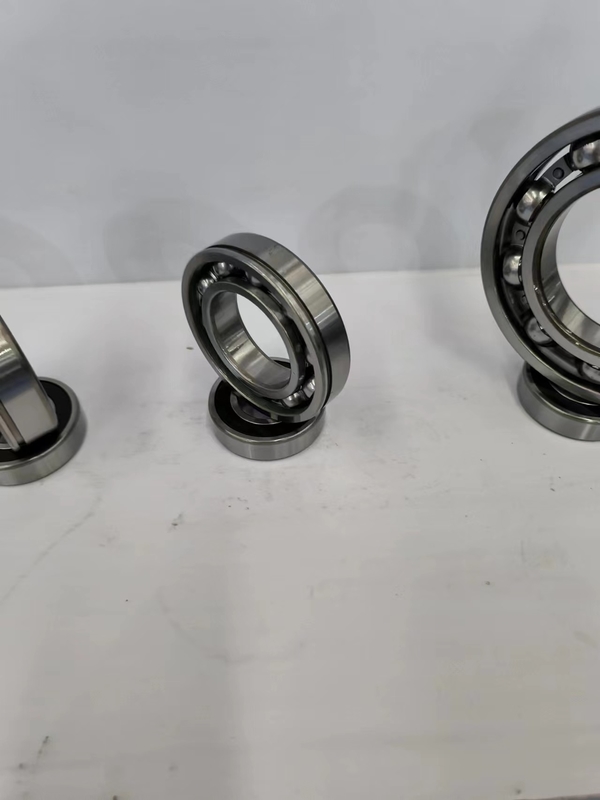 Μέγεθος τρύπας 1 2 mm Μηχανήματα υψηλής ακρίβειας Βαθιά ρίζα ρουλεμάν 16038 670X820X69mm